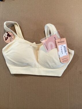 NWT Shapermint Daily Comfort Wireless Shaper Bra Sz S